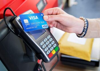 Visa 全球支付網絡串接 USDC！未來或「支援 Circle 發行」信用卡