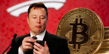 特斯拉暫停「比特幣買車」！馬斯克：為了環保考量