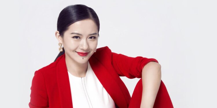 《彭博社》專訪何一:昔日帶領 CZ 走入幣圈,如今並肩共迎挑戰