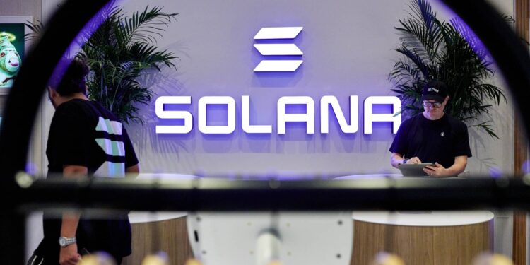 Solana 網路效能報告：TPS 穩步增長，自 2 月以來「零當機」