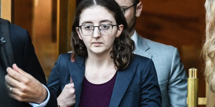 Caroline Ellison 與 FTX 達成和解，同意歸還大部分資產