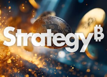 持續加碼無上限！Strategy 斥 13.4 億美元再買 13,390 枚比特幣