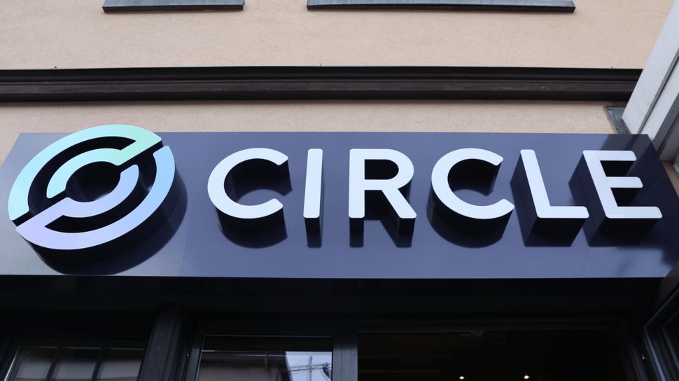 穩定幣浪潮、「AI 代理金融」助攻！Bernstein 看好 Circle 股價再飆 60%
