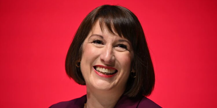 當年「黃金賣太早」淪笑柄!英國現在又想「拋售比特幣」,會不會再錯一次?