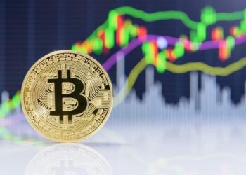 比特幣收復 11 萬美元！分析師曝「2 大關鍵價位」要盯緊