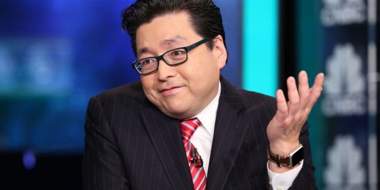 以太幣將重演「比特幣超級行情」?「華爾街神算子」Tom Lee 喊多遭質疑