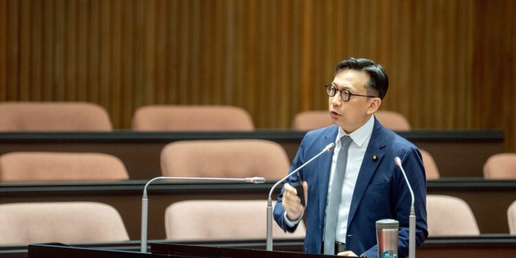 葛如鈞促評估比特幣儲備、盤點台灣持幣量!行政院、央行承諾年底前交卷