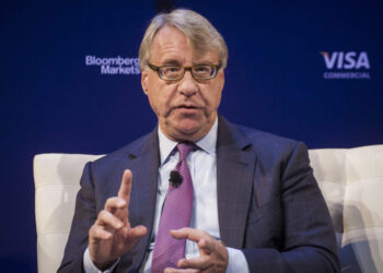 傳奇空頭撤退！Jim Chanos 平倉 MSTR 空單，「比特幣儲備股」有望迎漲？