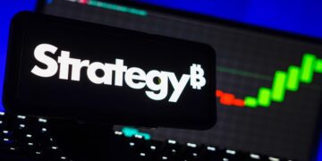 去年 7 月以來最大手筆！Strategy 再砸 12 億美元掃進 1.3 萬枚比特幣