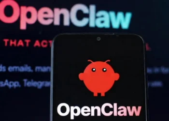提到「比特幣」就封鎖!OpenClaw 為何在 Discord 重祭「加密貨幣禁言令」?