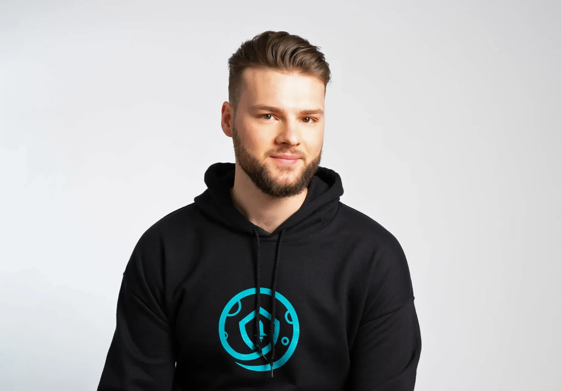 挪用 900 萬美元公款揮霍！SafeMoon 前 CEO 涉詐欺遭判刑 8 年