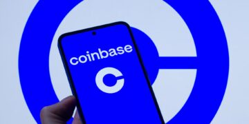 打造「全能交易所」！Coinbase 推出 AI 投顧、股票選擇權、 Pre-IPO 市場