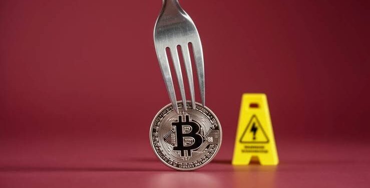 比特幣最新軟分叉「夭折」：8 小時僅挖 2 個區塊，老礦工集體唱反調